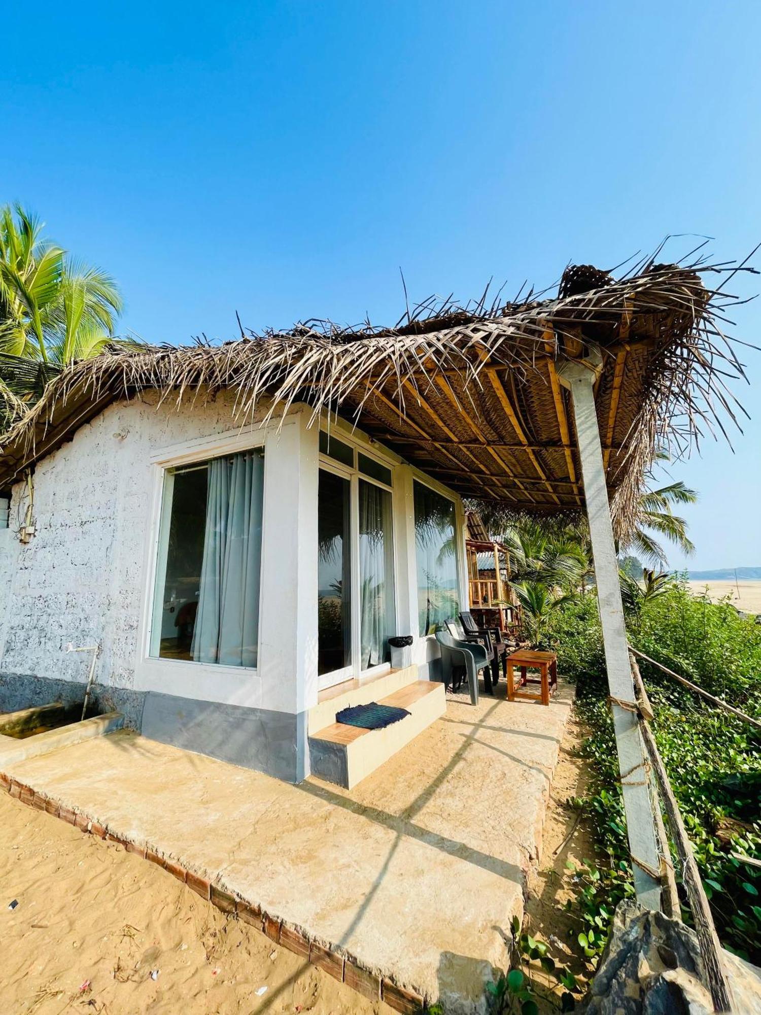 The Meraki Beach Resort Gokarna ゴカルナ エクステリア 写真